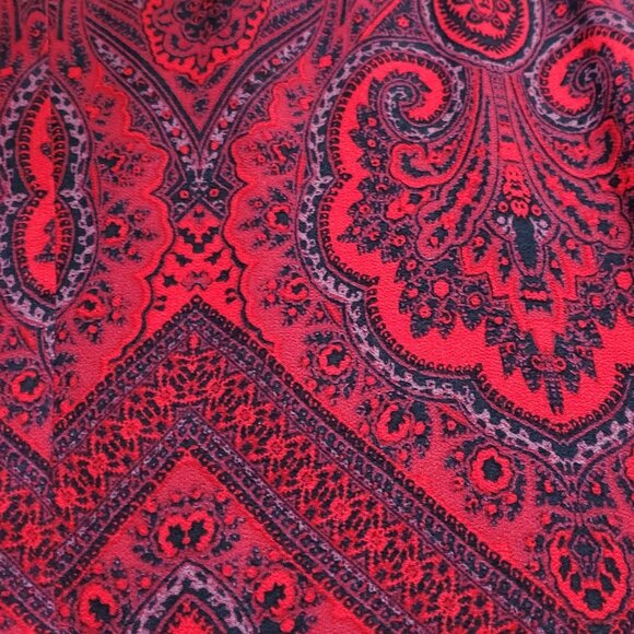 Free People Flowered Red Pleated Strapless Jumpsuit. Size S/P - Picture 2 of 9